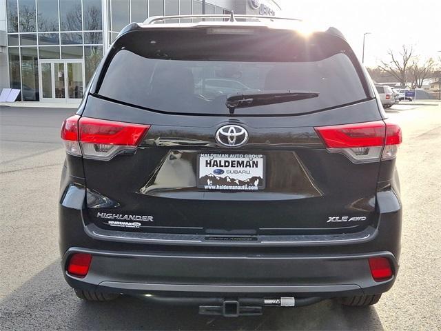 used 2019 Toyota Highlander car, priced at $24,605