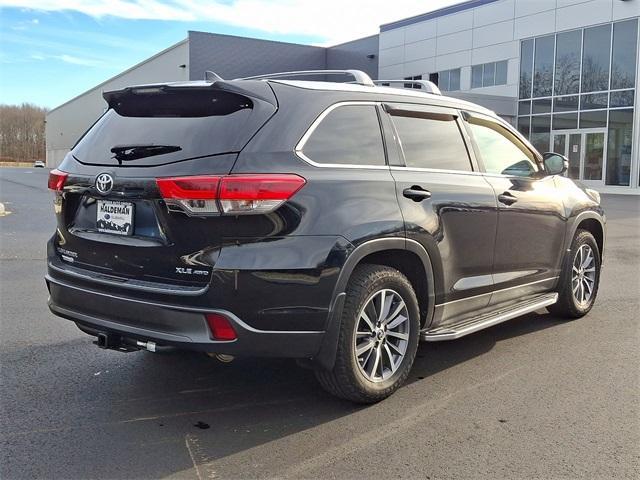 used 2019 Toyota Highlander car, priced at $24,605