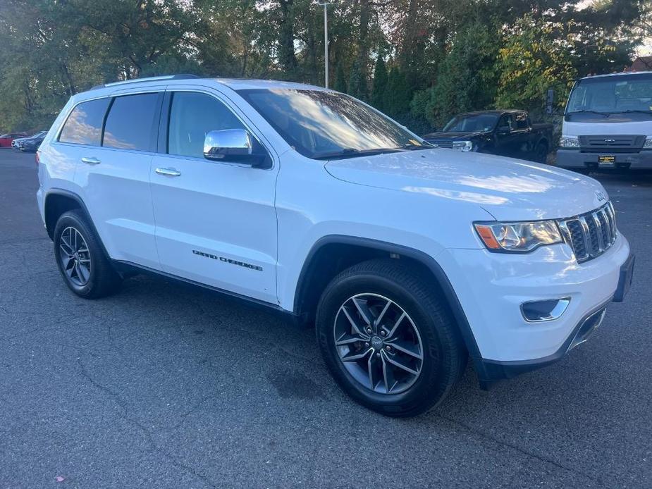 used 2017 Jeep Grand Cherokee car, priced at $14,995