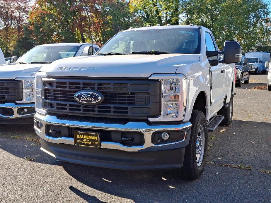 new 2024 Ford F-350 car, priced at $54,535