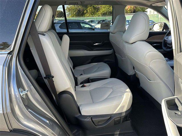 new 2026 Toyota Grand Highlander car, priced at $57,027