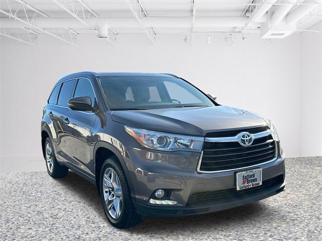 used 2015 Toyota Highlander Hybrid car, priced at $19,811