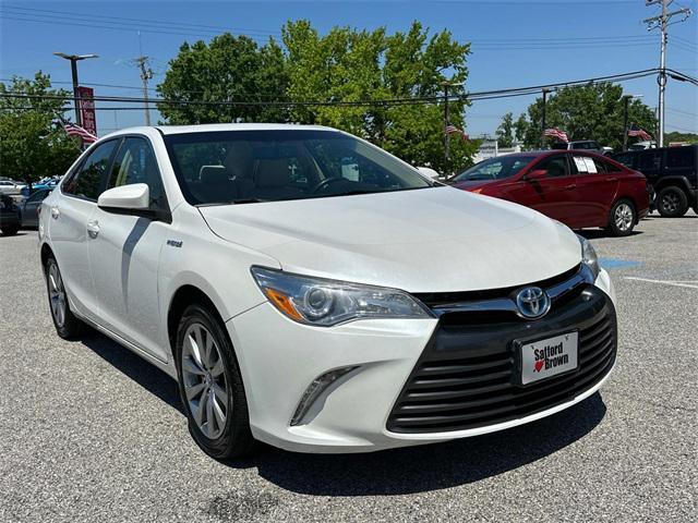 used 2017 Toyota Camry Hybrid car, priced at $17,411