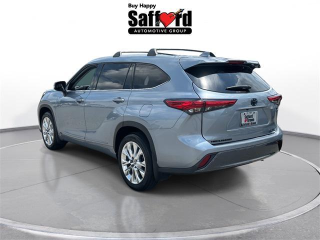 used 2023 Toyota Highlander Hybrid car, priced at $43,995