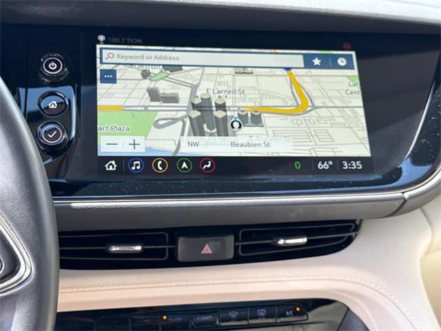 used 2022 Buick Envision car, priced at $22,200