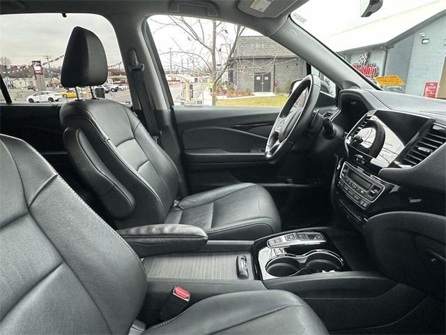used 2021 Honda Pilot car, priced at $27,734