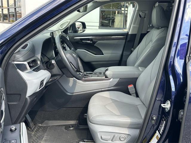 used 2021 Toyota Highlander Hybrid car, priced at $42,360