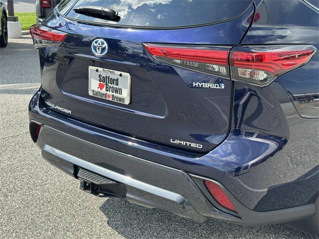 used 2021 Toyota Highlander Hybrid car, priced at $42,360
