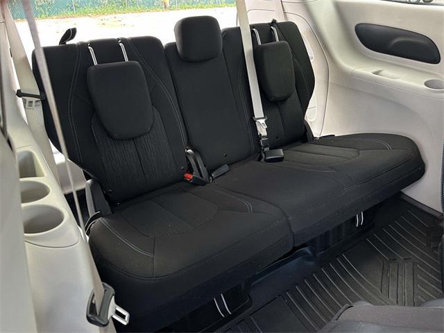 used 2021 Chrysler Pacifica car, priced at $26,500