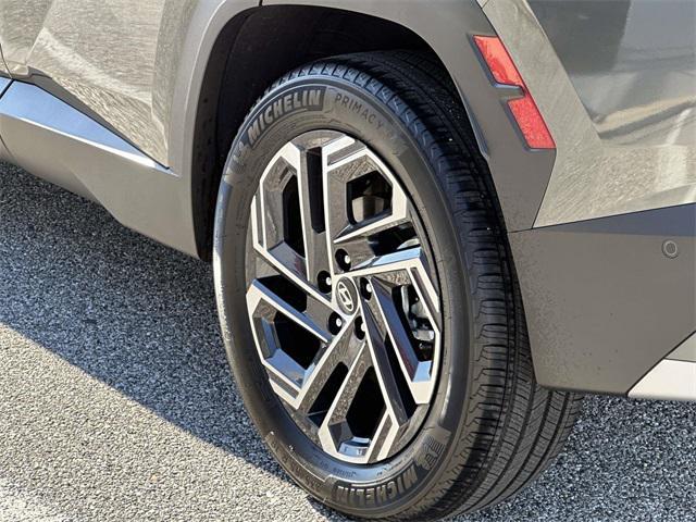 used 2025 Hyundai TUCSON Hybrid car, priced at $34,995