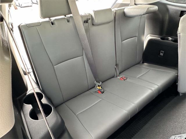used 2023 Toyota Highlander car, priced at $33,756