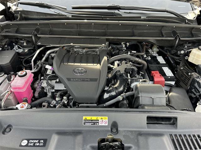 used 2023 Toyota Highlander car, priced at $33,756