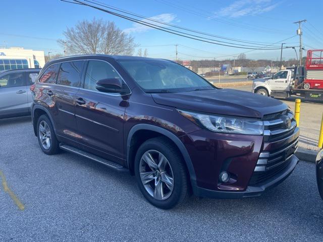 used 2018 Toyota Highlander car, priced at $31,995