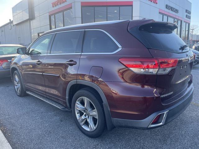 used 2018 Toyota Highlander car, priced at $31,658