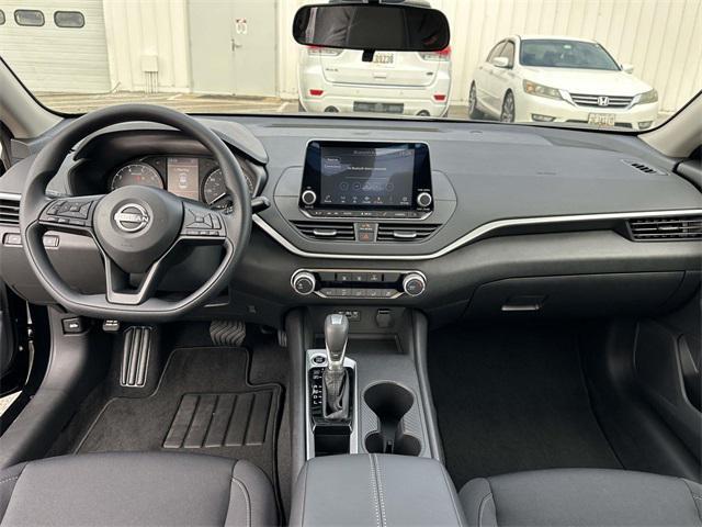 used 2025 Nissan Altima car, priced at $21,995