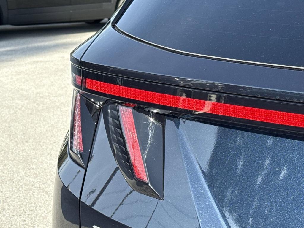 new 2025 Hyundai TUCSON Hybrid car, priced at $40,042