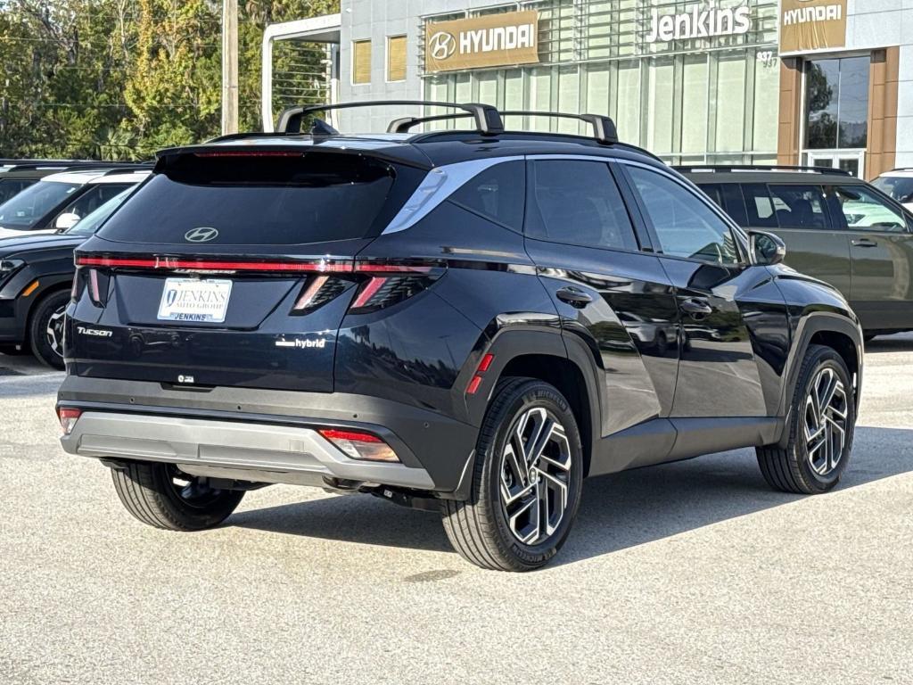 new 2025 Hyundai TUCSON Hybrid car, priced at $40,042