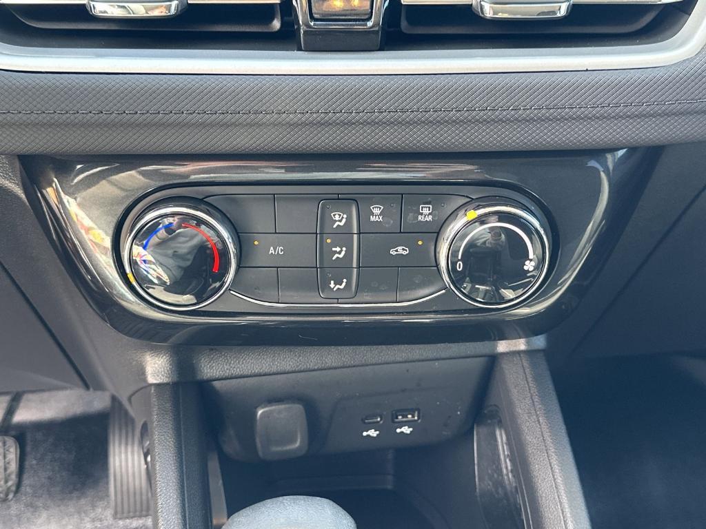 used 2024 Chevrolet TrailBlazer car, priced at $19,497