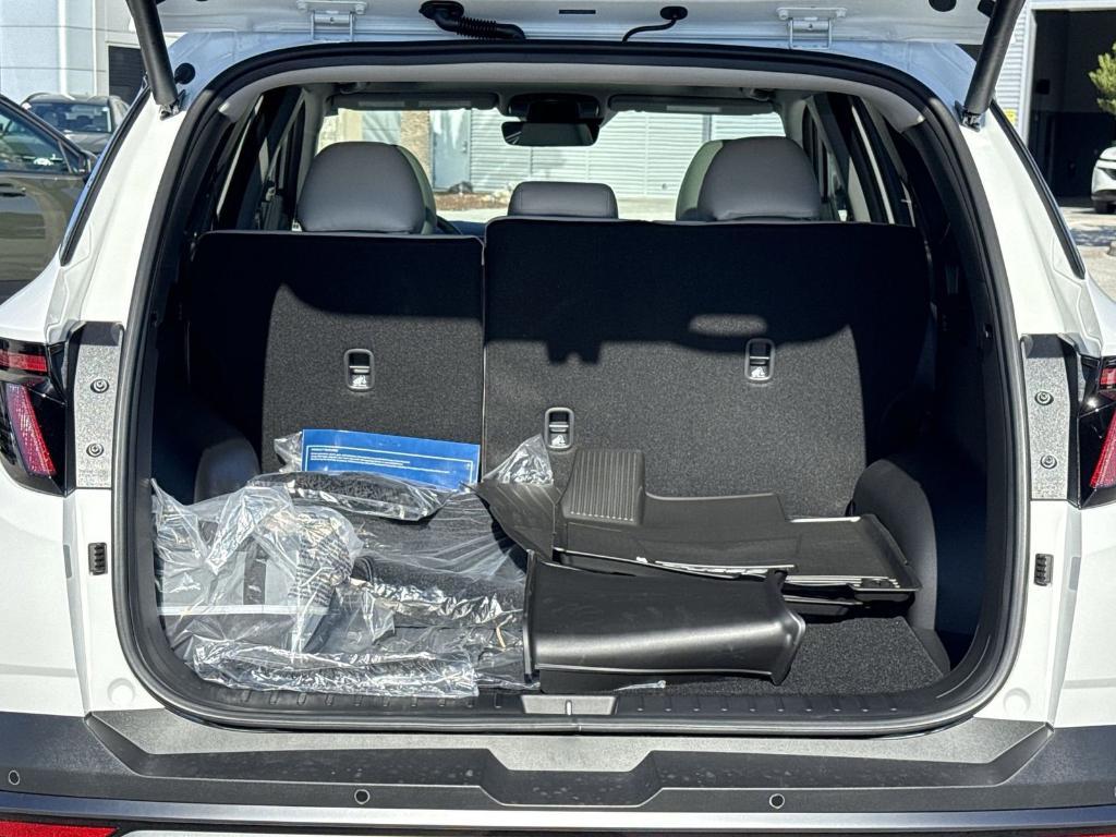 new 2026 Hyundai Tucson car, priced at $42,125