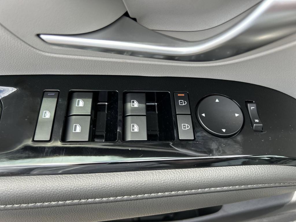 new 2025 Hyundai TUCSON Hybrid car, priced at $41,255