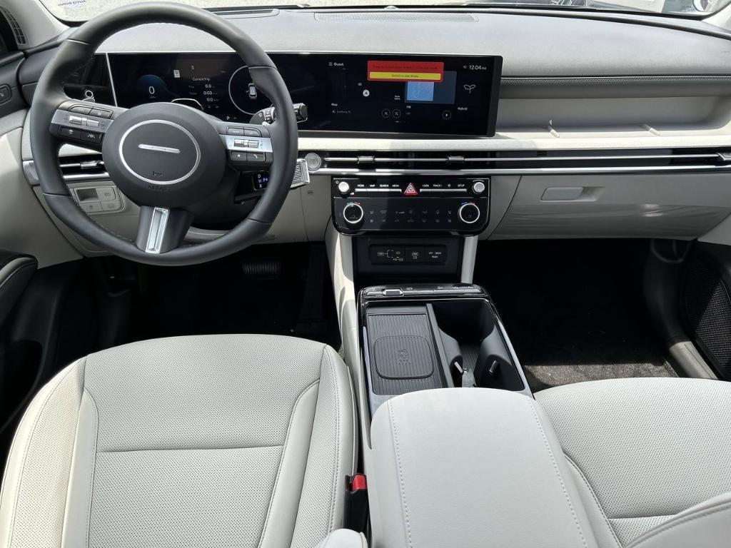 new 2025 Hyundai TUCSON Hybrid car, priced at $41,255