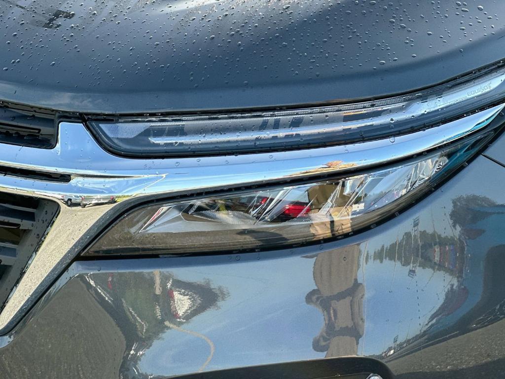 used 2022 Chevrolet Equinox car, priced at $20,290