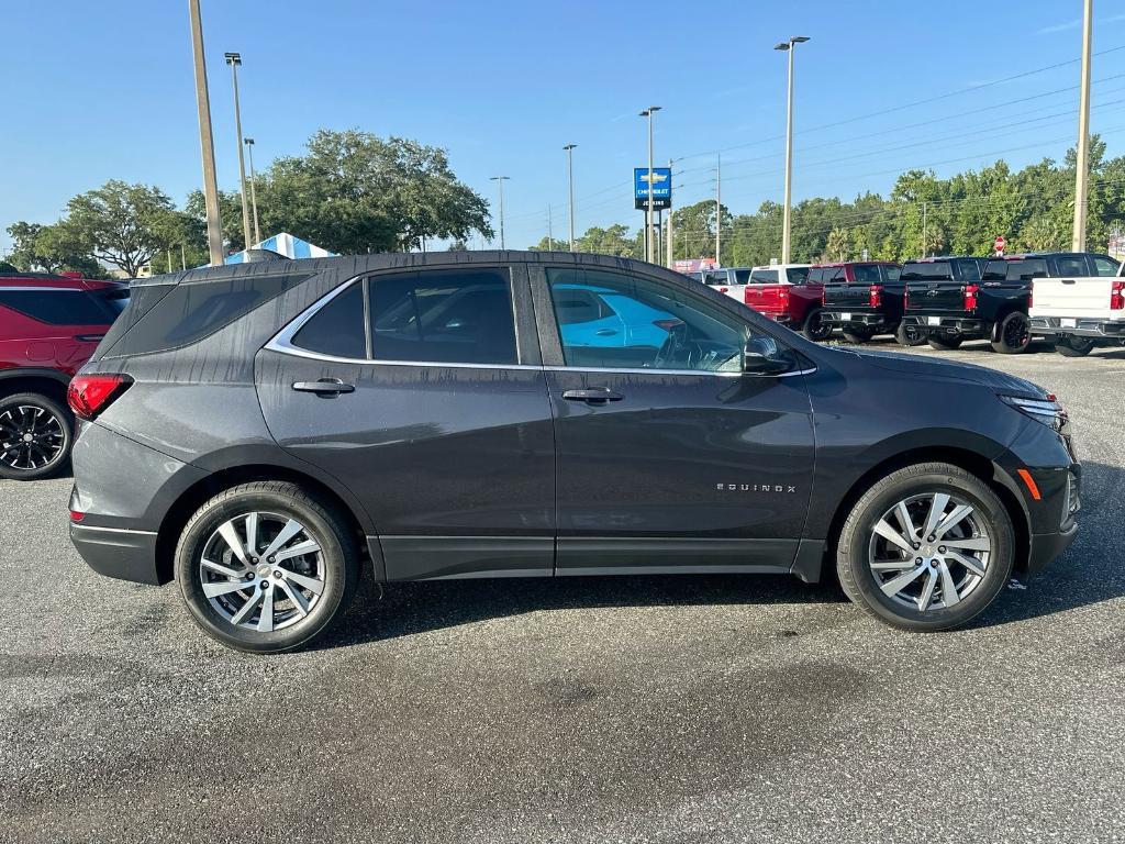 used 2022 Chevrolet Equinox car, priced at $20,290