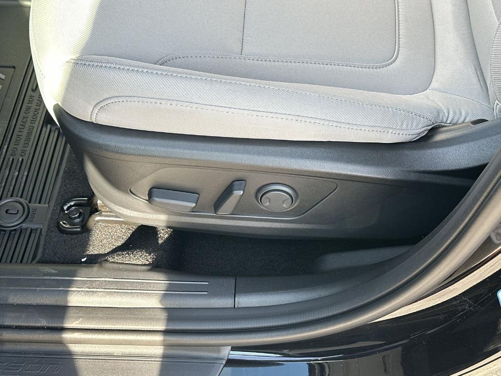 new 2025 Hyundai Tucson car, priced at $29,425