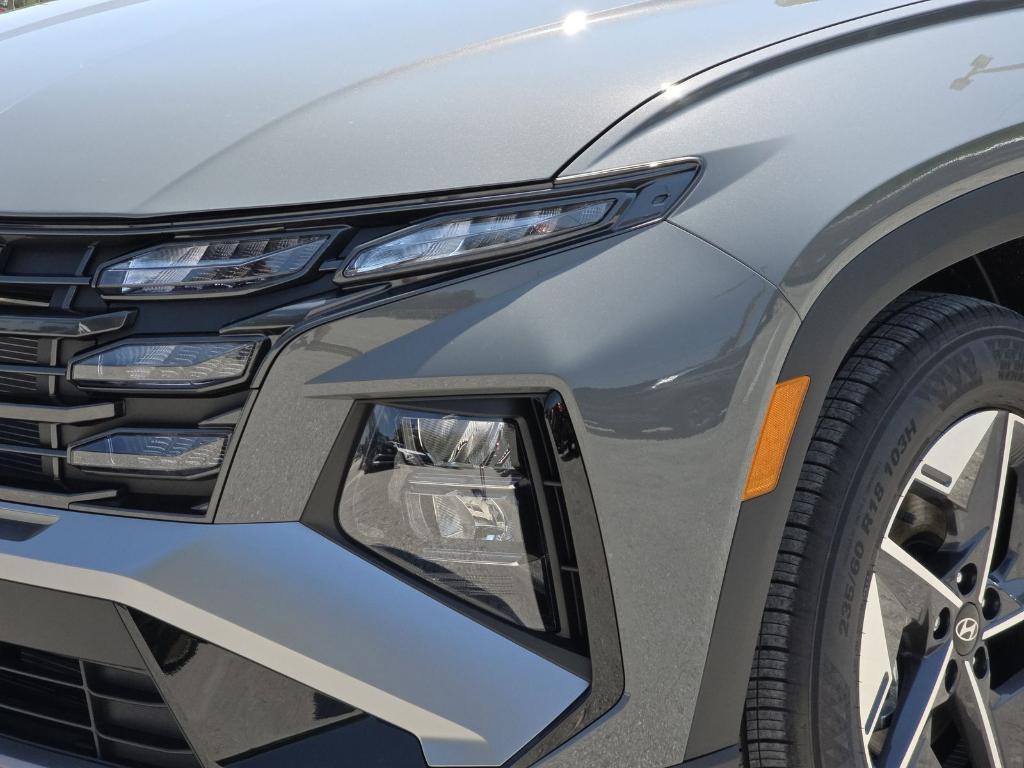 new 2025 Hyundai Tucson car, priced at $31,804