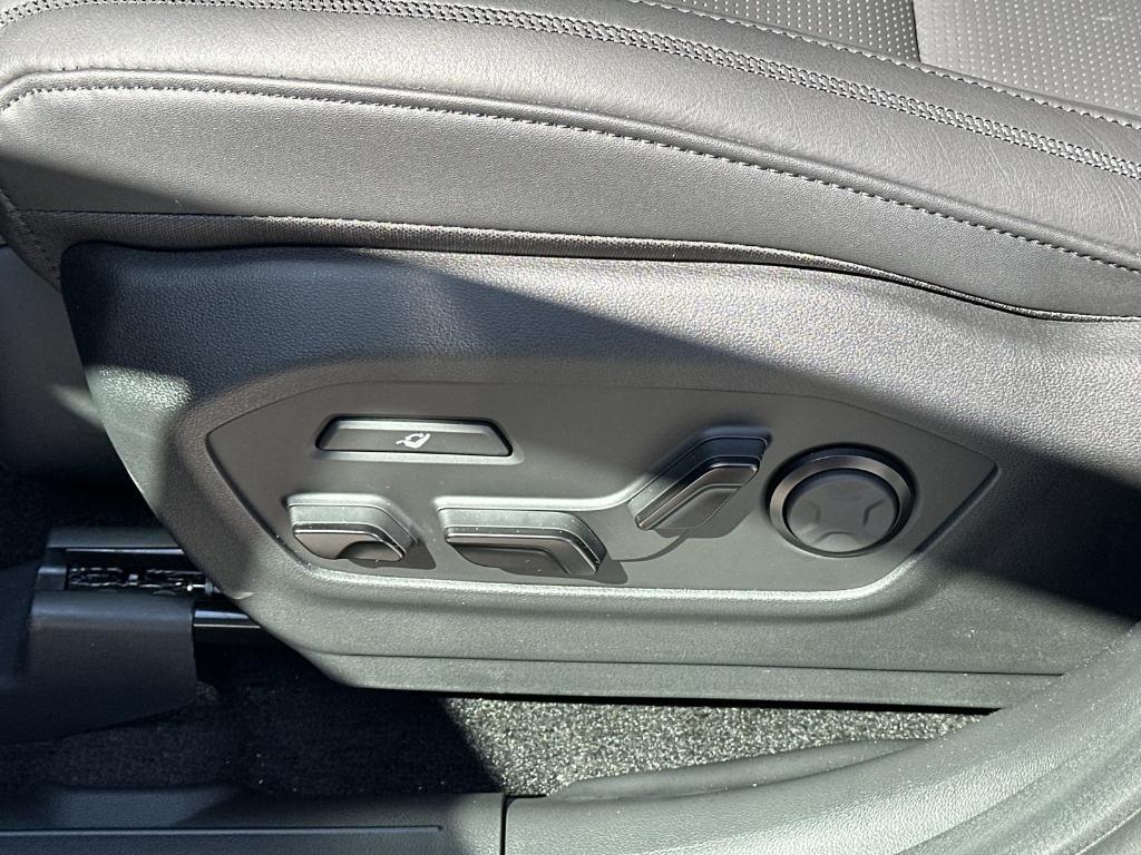 new 2026 Hyundai SANTA FE HEV car, priced at $48,355