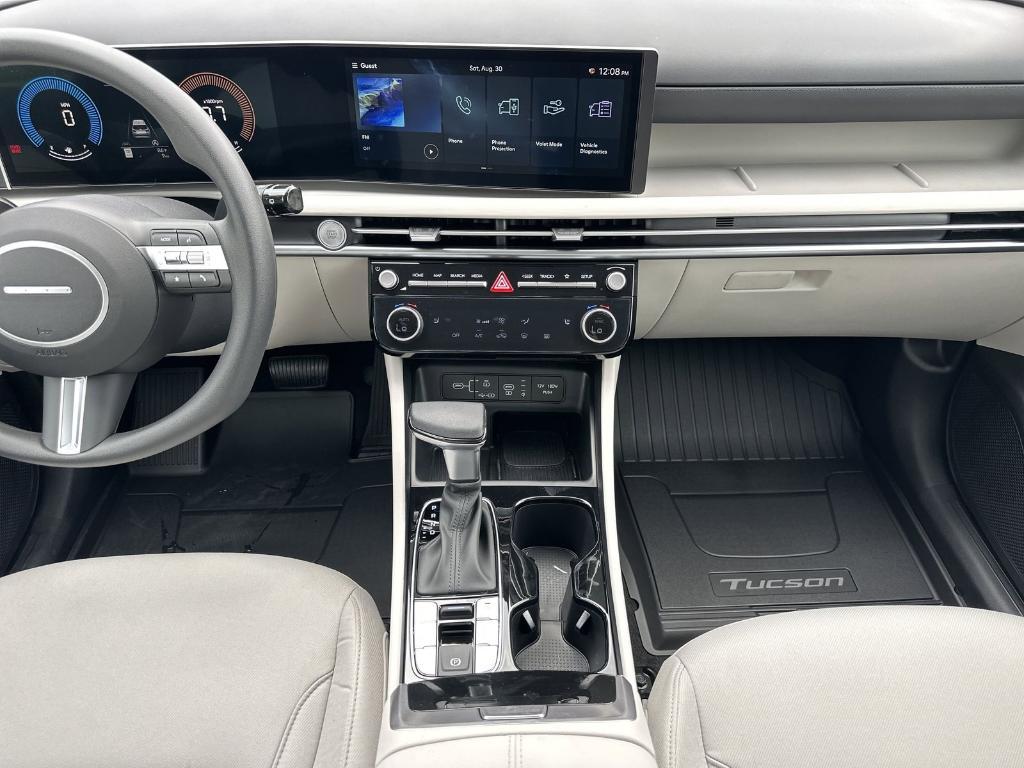 new 2025 Hyundai Tucson car, priced at $28,175