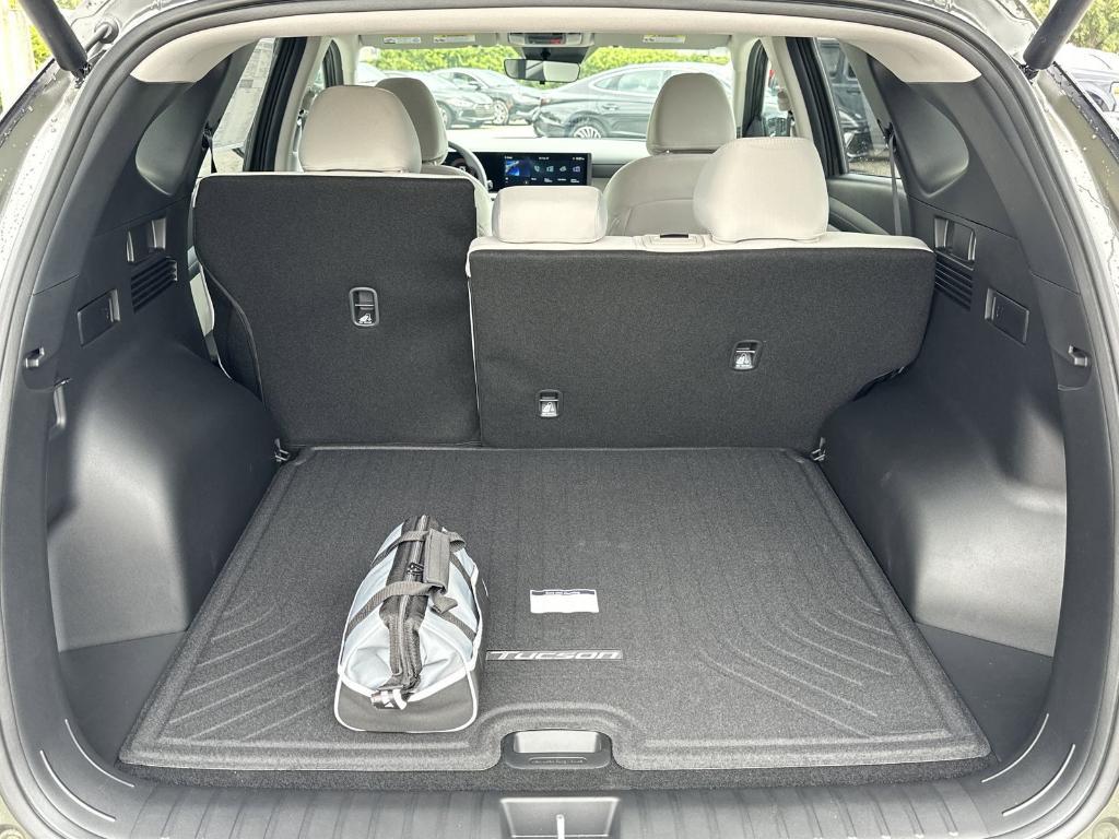 new 2025 Hyundai Tucson car, priced at $28,175