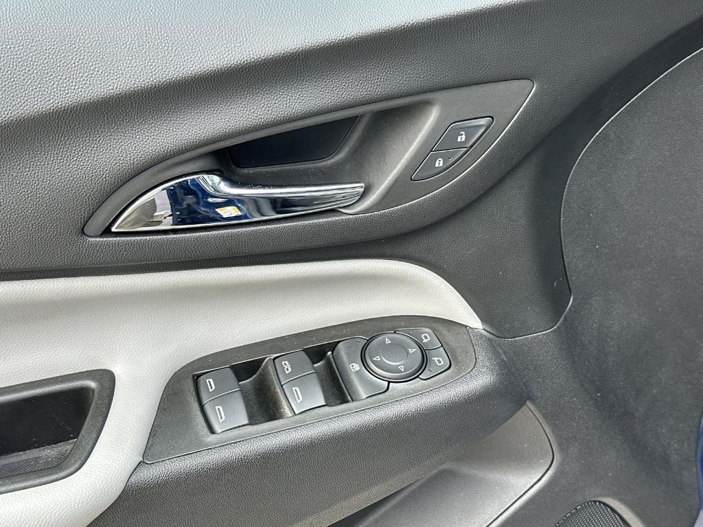 used 2022 Chevrolet Equinox car, priced at $16,759