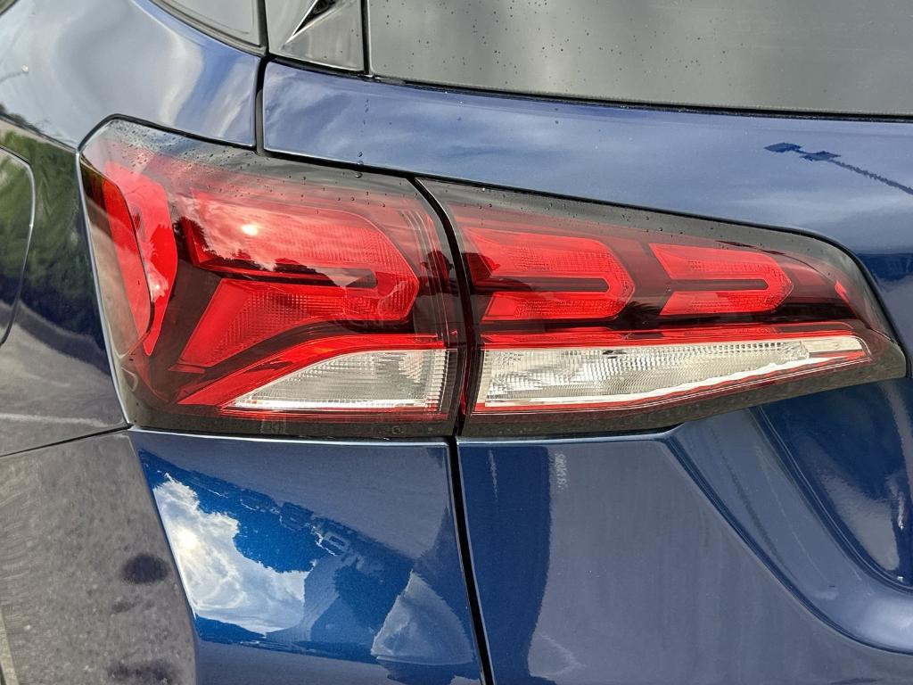 used 2022 Chevrolet Equinox car, priced at $16,759