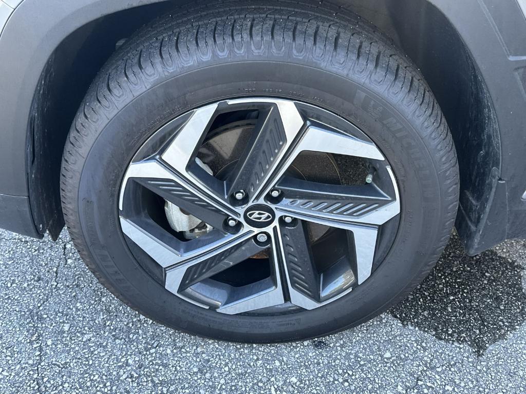 used 2024 Hyundai TUCSON Hybrid car, priced at $28,526