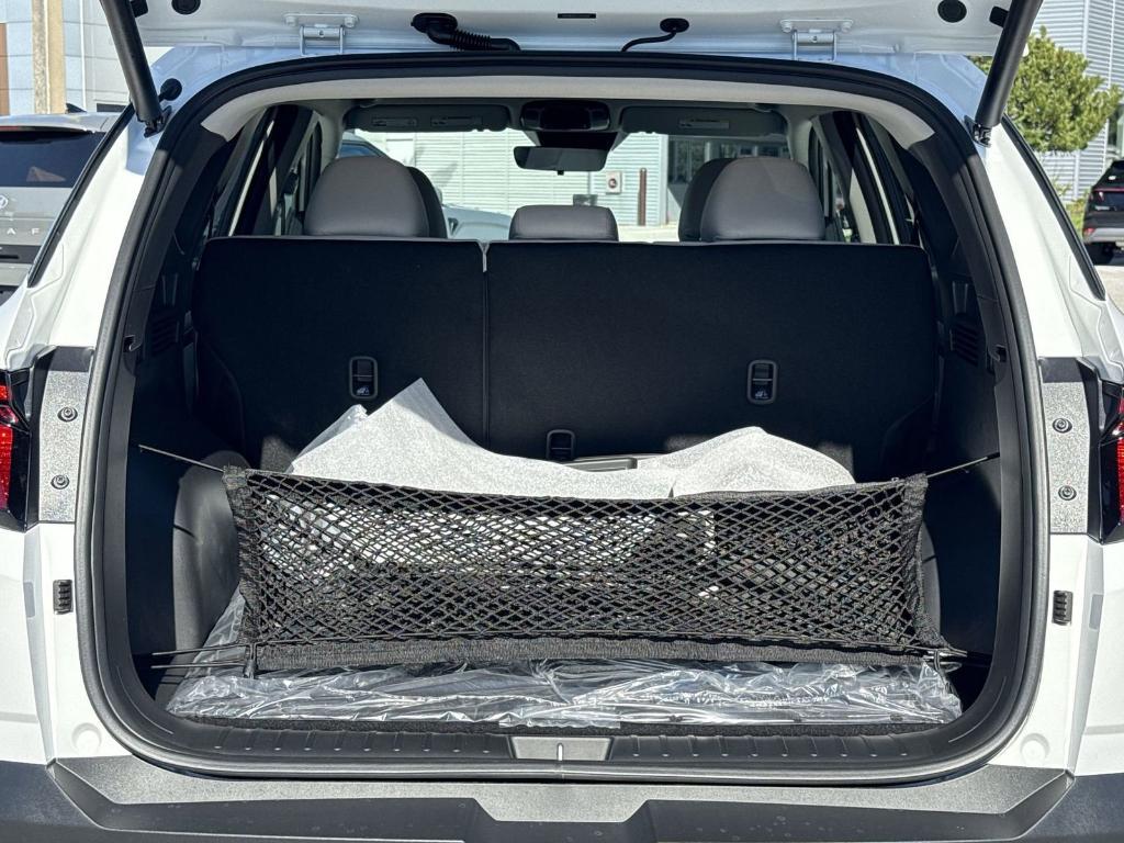 new 2026 Hyundai Tucson car, priced at $32,030