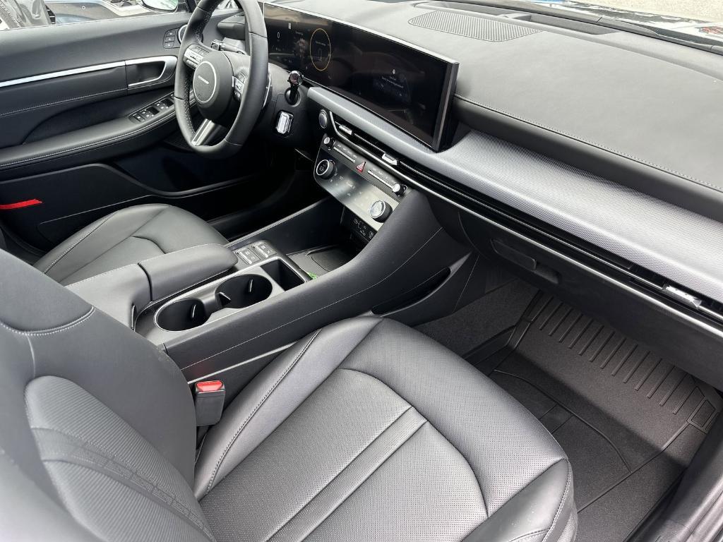 new 2025 Hyundai Sonata Hybrid car, priced at $36,839