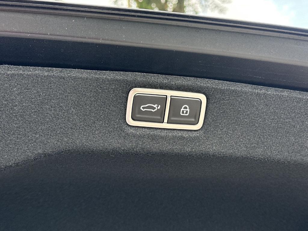 new 2025 Hyundai Sonata Hybrid car, priced at $36,839