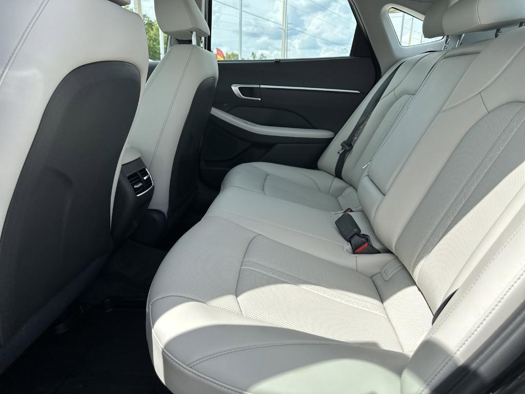 new 2025 Hyundai Sonata Hybrid car, priced at $36,632