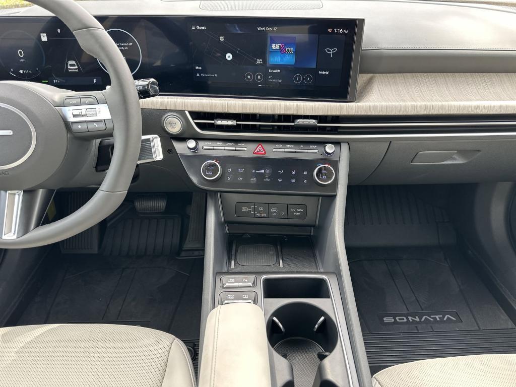 new 2025 Hyundai Sonata Hybrid car, priced at $36,632