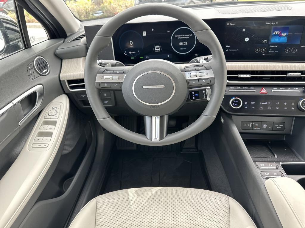 new 2025 Hyundai Sonata Hybrid car, priced at $36,632