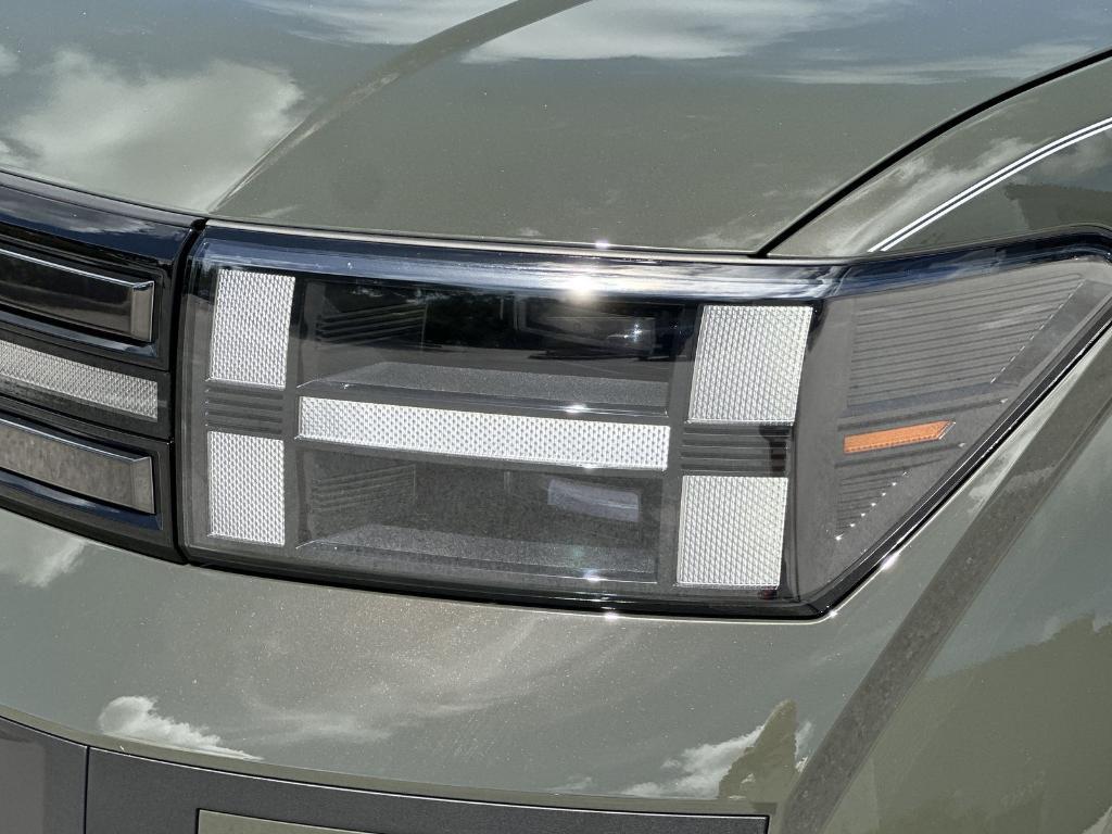 new 2026 Hyundai SANTA FE HEV car, priced at $42,695