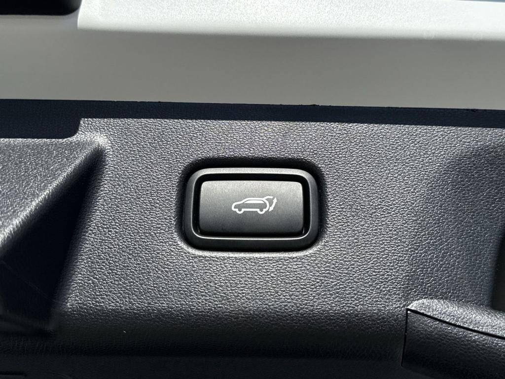 new 2026 Hyundai Tucson car, priced at $34,895