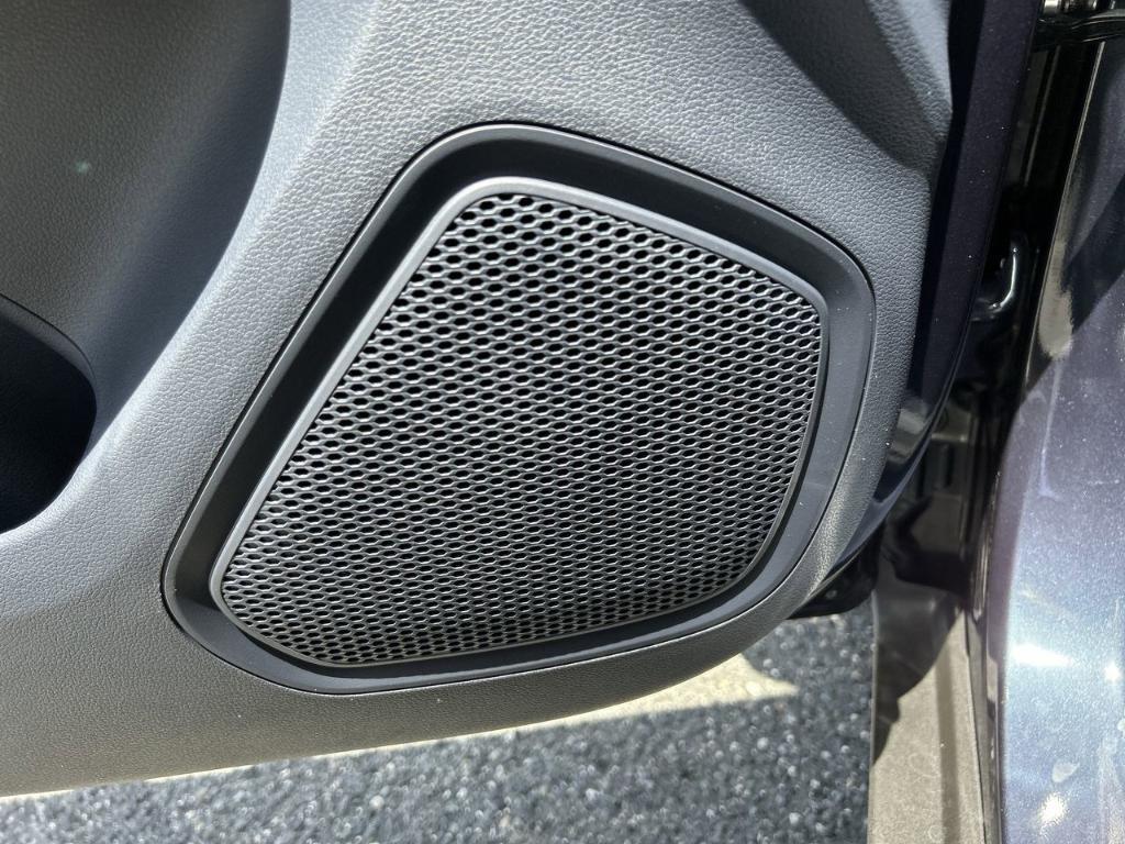 new 2025 Hyundai Venue car, priced at $24,631