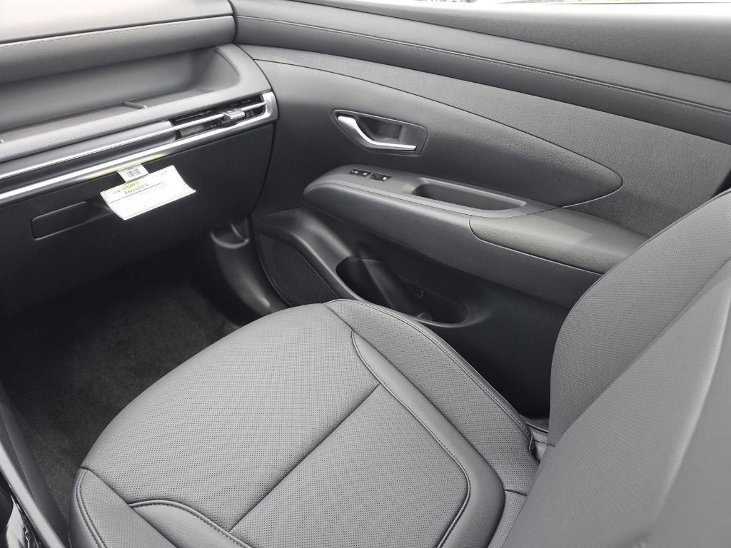 new 2025 Hyundai Tucson car, priced at $34,235