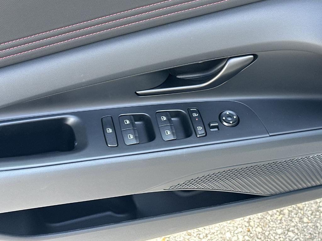 new 2025 Hyundai Elantra car, priced at $28,631