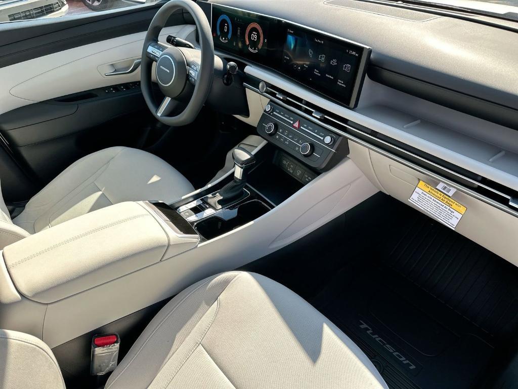 new 2026 Hyundai Tucson car, priced at $30,656