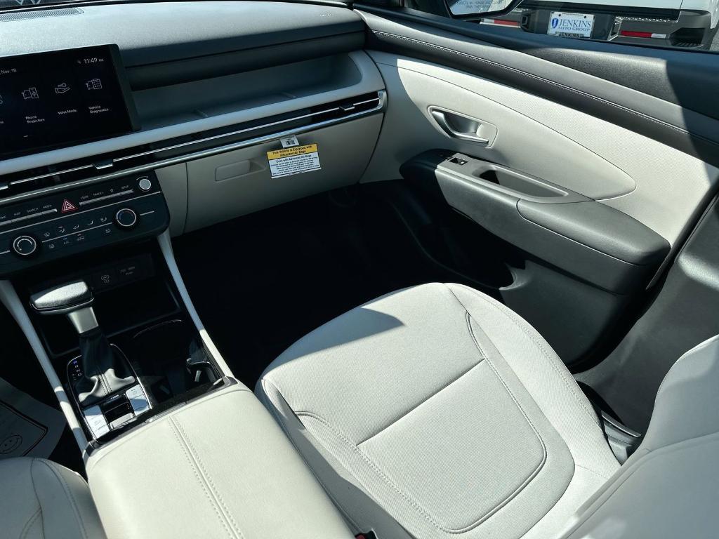 new 2026 Hyundai Tucson car, priced at $30,656