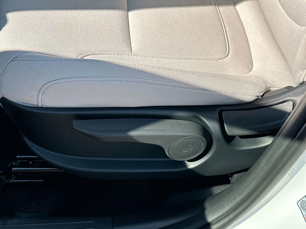 new 2026 Hyundai Tucson car, priced at $30,656