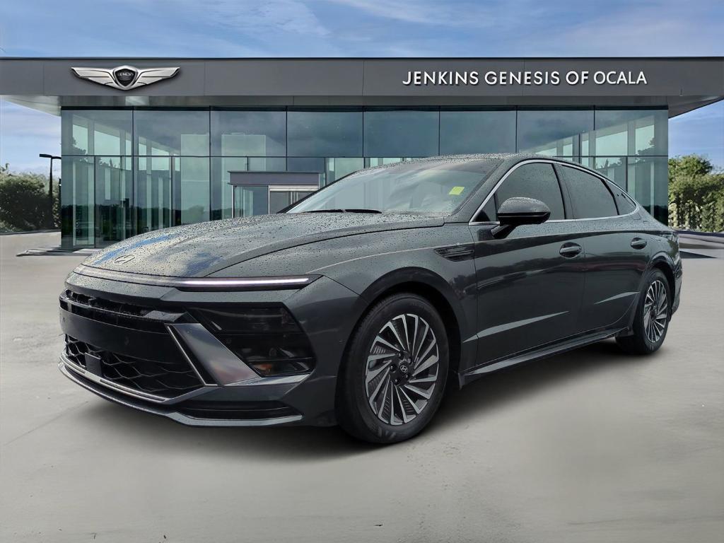 used 2024 Hyundai Sonata Hybrid car